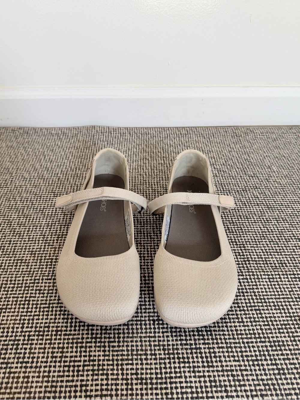 Xero Shoes, Cassie Knit Minimalist Mary Jane in Silver/Cream - Picture 2 of 6